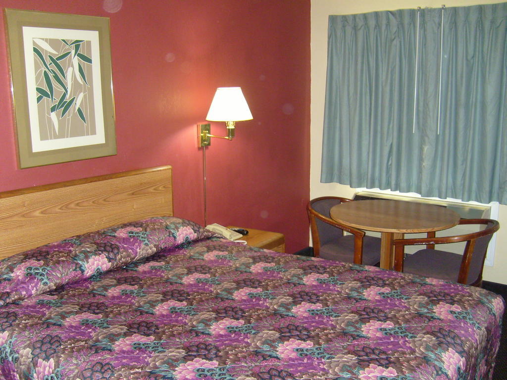 Cascade City Center Motel Lebanon Δωμάτιο φωτογραφία