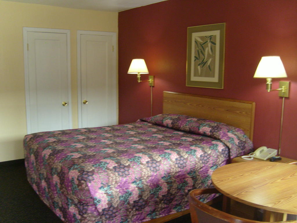 Cascade City Center Motel Lebanon Δωμάτιο φωτογραφία